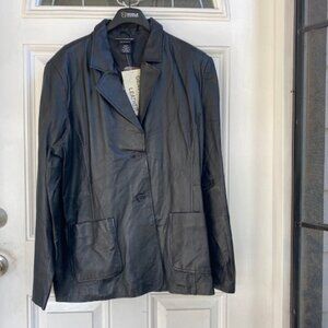 MetroStyle Black 100% Leather Jacket Dual Pockets V Neck Button NWT 20